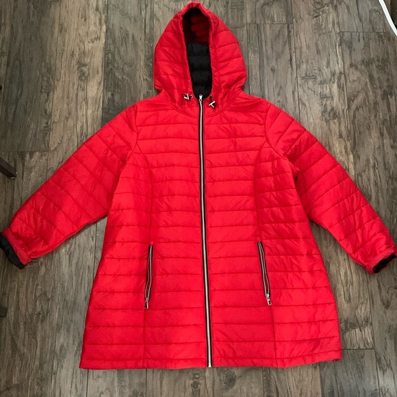 Plus size 1X Puffer style Red fall/winter jacket - Picture 1 of 7